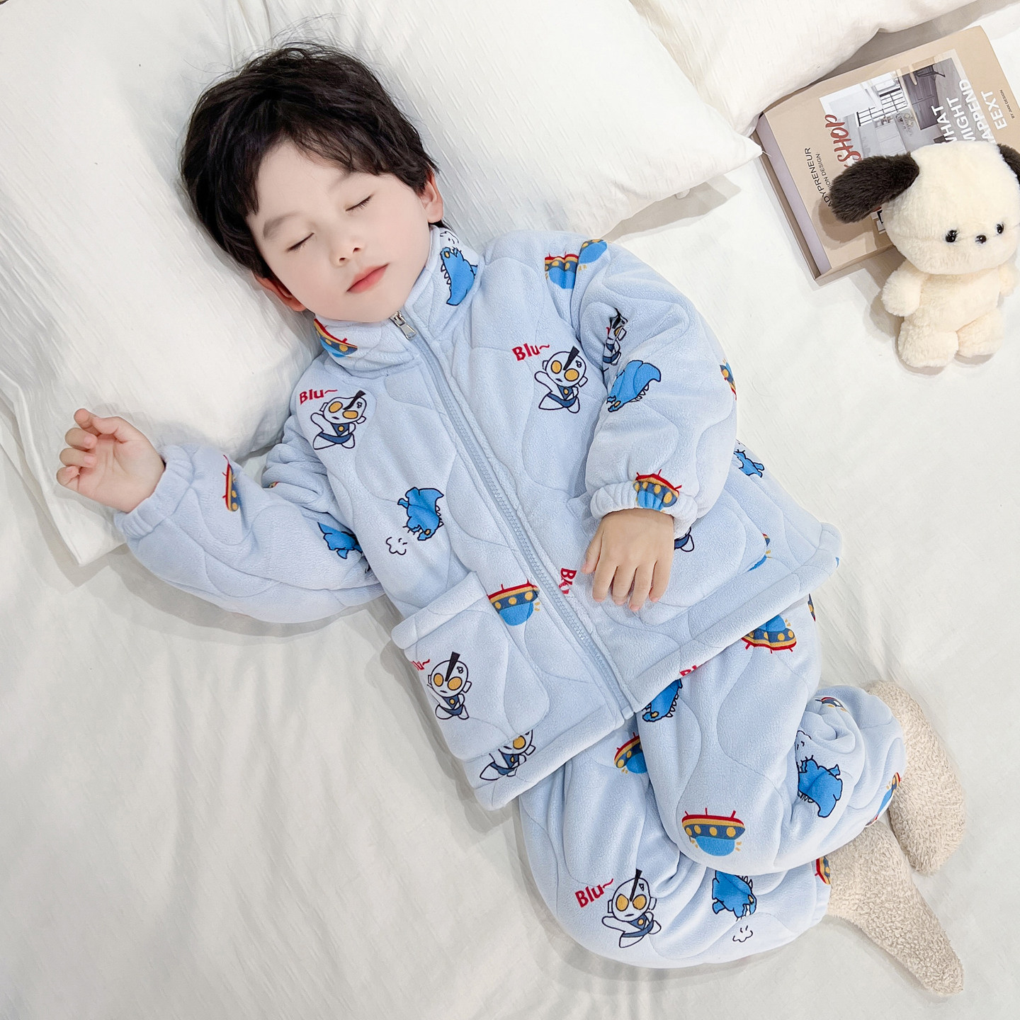 男童睡衣秋冬新款加厚款加绒珊瑚绒三层夹棉儿童法兰绒家居服套装