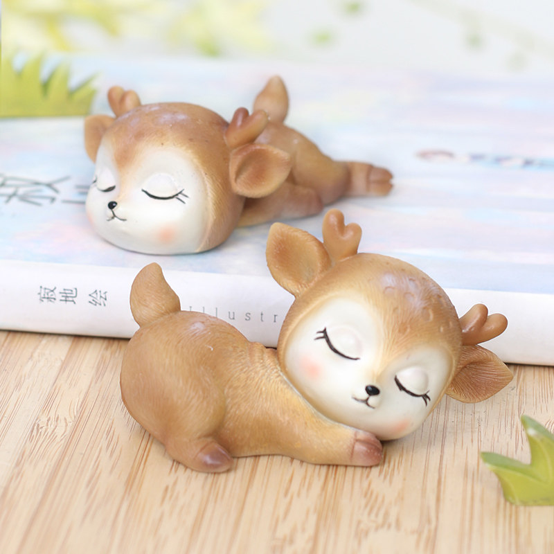 个性创意可爱沉睡鹿宝宝摆件办公室桌面装饰小摆件送女生礼物佳品