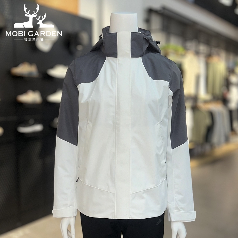 牧高笛2025新款女式三合一冲锋衣