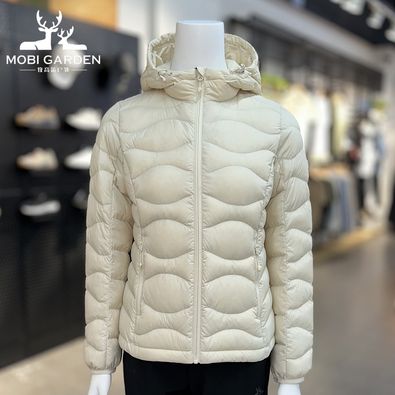 牧高笛2025新款轻薄连帽羽绒服女