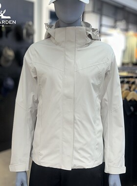 牧高笛女春秋防风防水透气冲锋衣