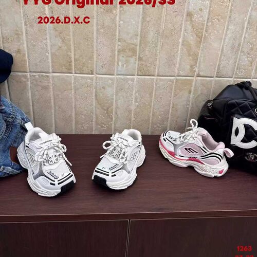 2026春季新款儿童擦色做旧老爹鞋