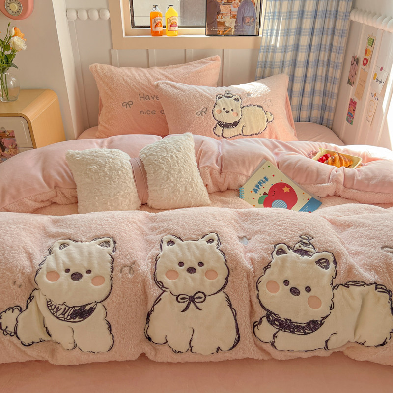 秋冬新款亲肤舒适软糯泰迪绒加厚高克重牛奶绒绣花四件套保暖被套,床上用品,床品套件/四件套/多件套,淘宝优惠券,粉丝福利购,淘宝优惠卷