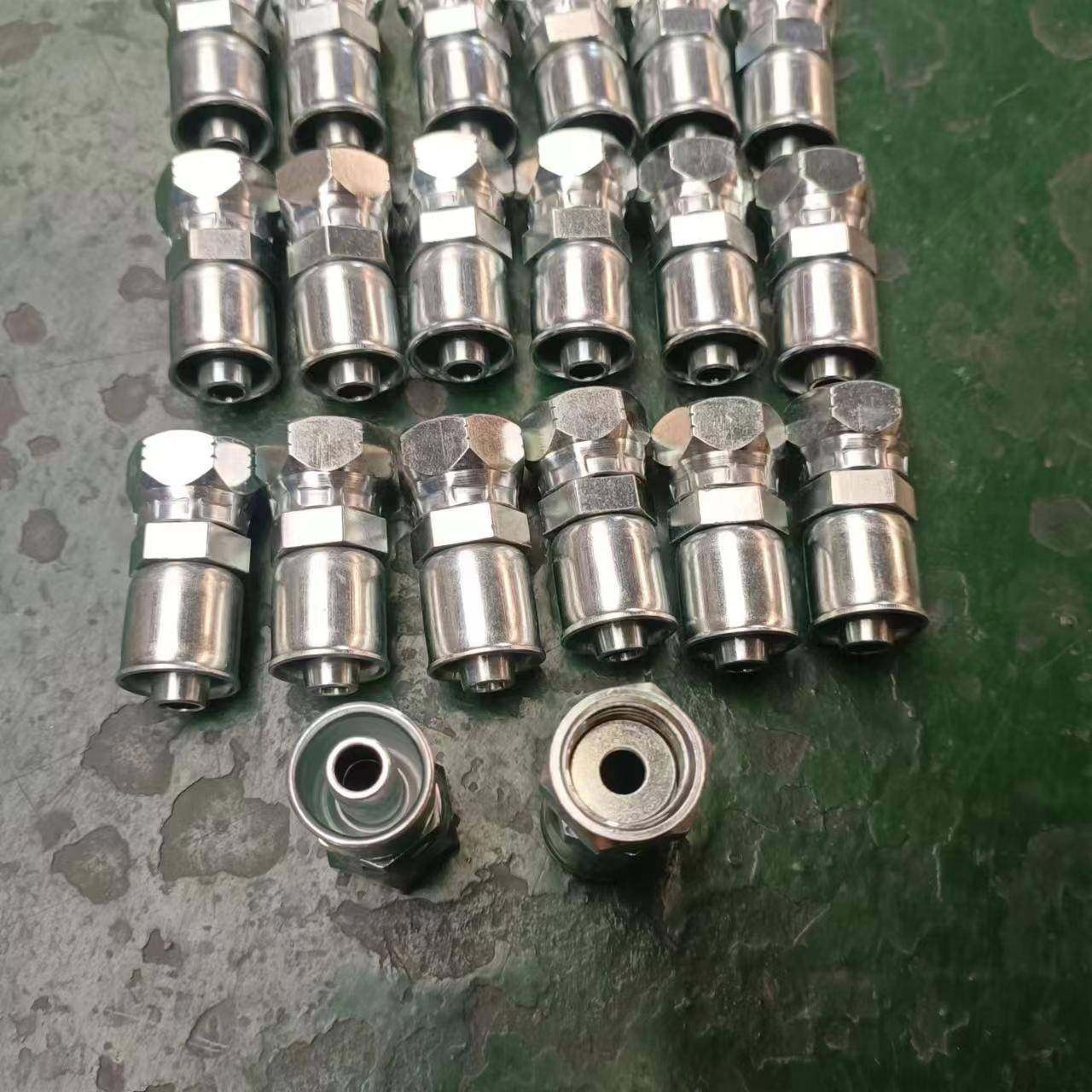 不锈钢油管接头 高压胶管接头扣压式接头 高压油管接头 液压油管,标准件/零部件/工业耗材,液压接头,淘宝优惠券,粉丝福利购,淘宝优惠卷