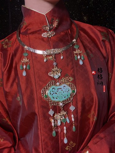 格格间琉璃晚明风岫玉锁项圈