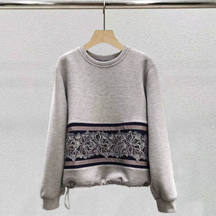 下摆抽绳水溶花刺绣拼色宽松套头卫衣秋冬洋气慵懒百搭宽松上衣女