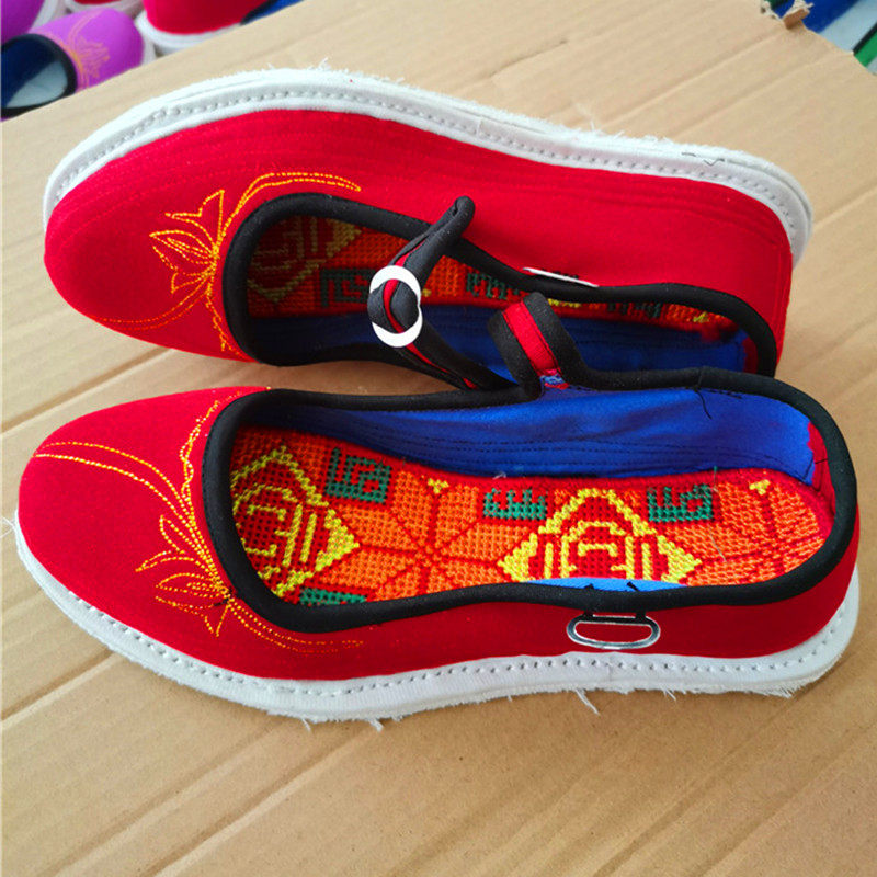 毛边底布鞋女千层底红色方口平跟农村手工布鞋纯布大红色嫁妆鞋子