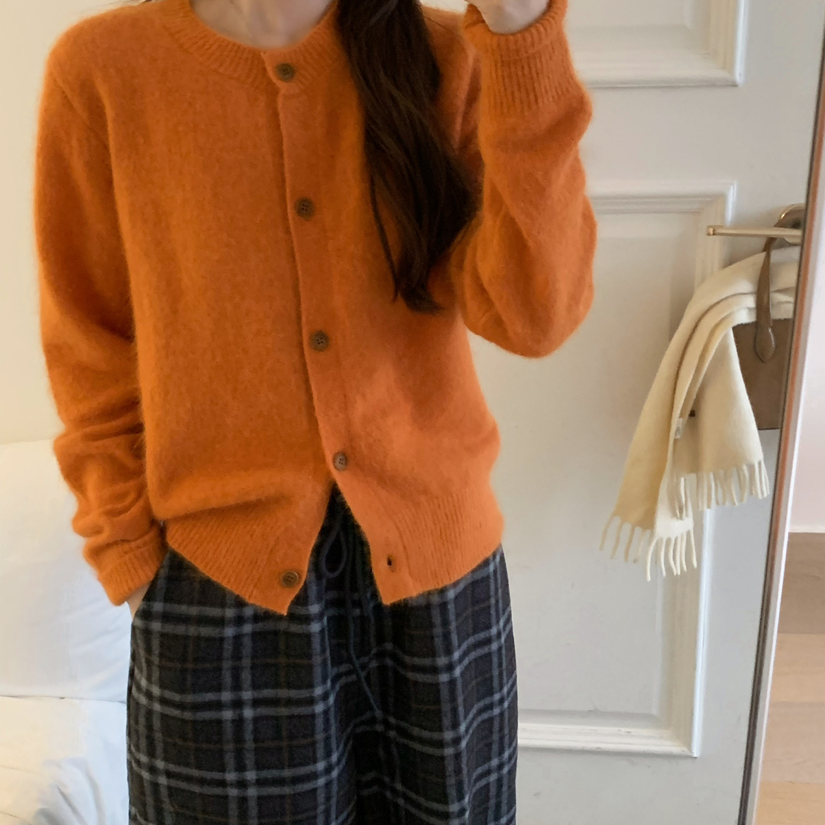 OMELET蛋卷-超软毛感亮色开衫保暖毛衣(含32兔绒)(32羊毛)LM922