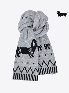 2025新款英伦风灰色腊肠狗针织围巾女秋冬保暖百搭氛围感毛线围脖