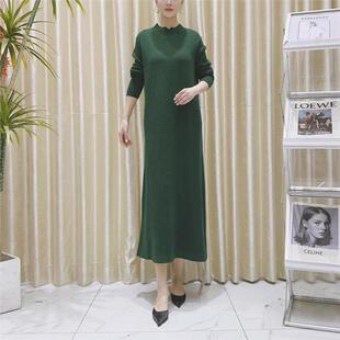 玥玥羊A217绿色时尚 轻奢针织连衣裙休闲百搭 气质秋冬长款