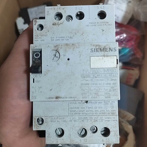 3VU1600-1MP00 电机保护断路器 工控自动化开关元件议价维修