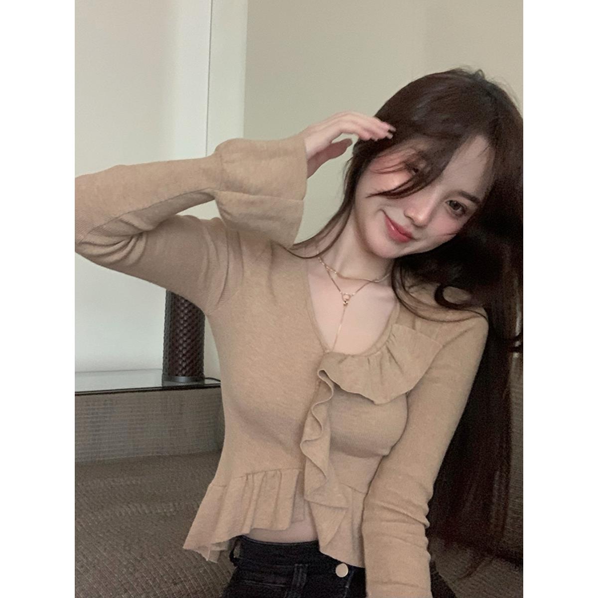 纯欲木耳边针织衫女新款大码