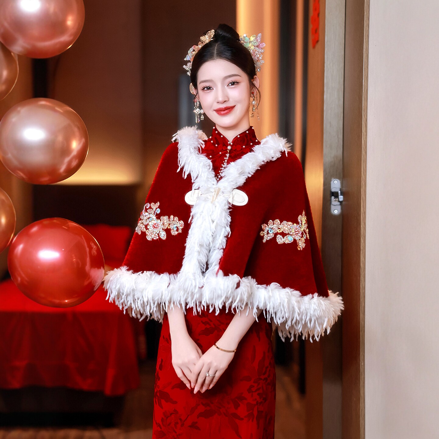 朱雀记红色敬酒服旗袍毛披肩新娘披风复古婚礼外搭斗篷外套厚加绒