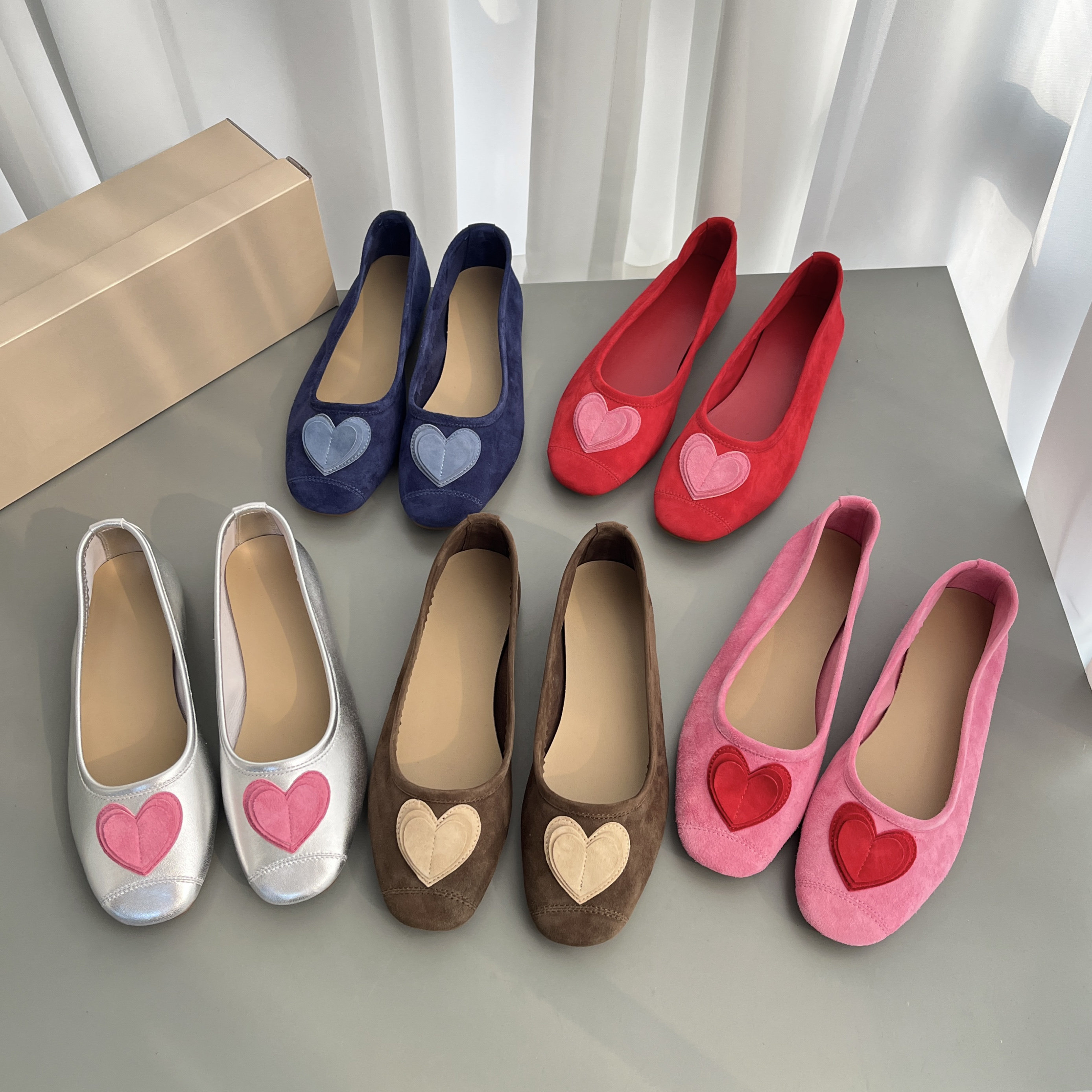 Spring's Must-Have: Niche Heart Leather Ballet Flats! - Product image 2