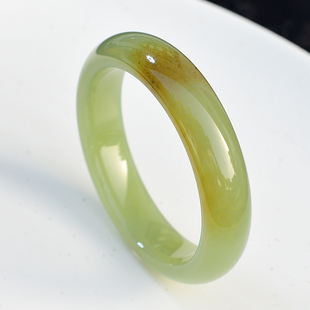 新疆天然和田玉糖黄口玉镯女款宽条泥鳅背平安镯55mm圈口带证书