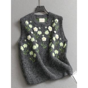 立体花朵宽松外穿圆领坎肩背心2025秋新款 减龄针织毛衣女马夹V354