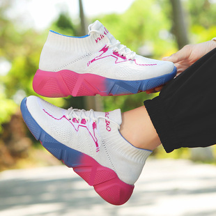 广场舞鞋四季跳操鞋曳步舞鞋跑步健身户外徒步骑车登山鞋男女同款