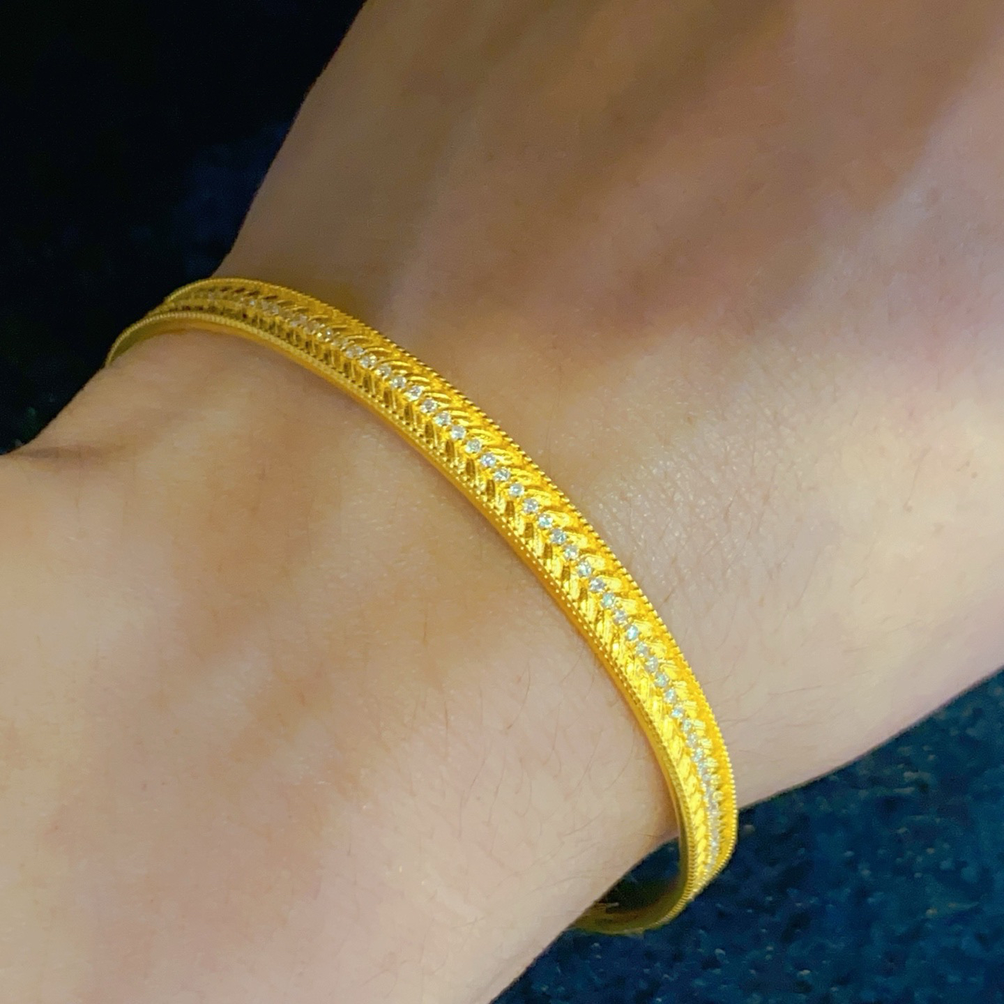 万得隆古法黄金点钻镶嵌钻石钻单排钻麦穗手镯现货圈口大小可定