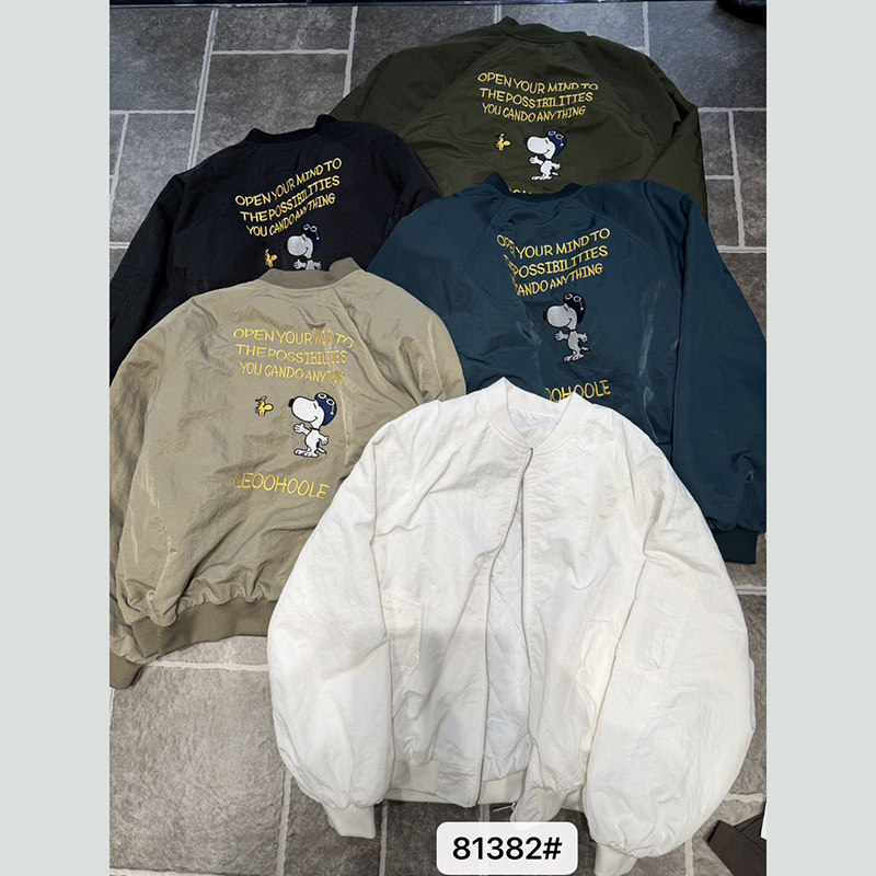 欧韩伽81382复古卡通印花棒球棉服外套女短款宽松夹棉保暖2026冬
