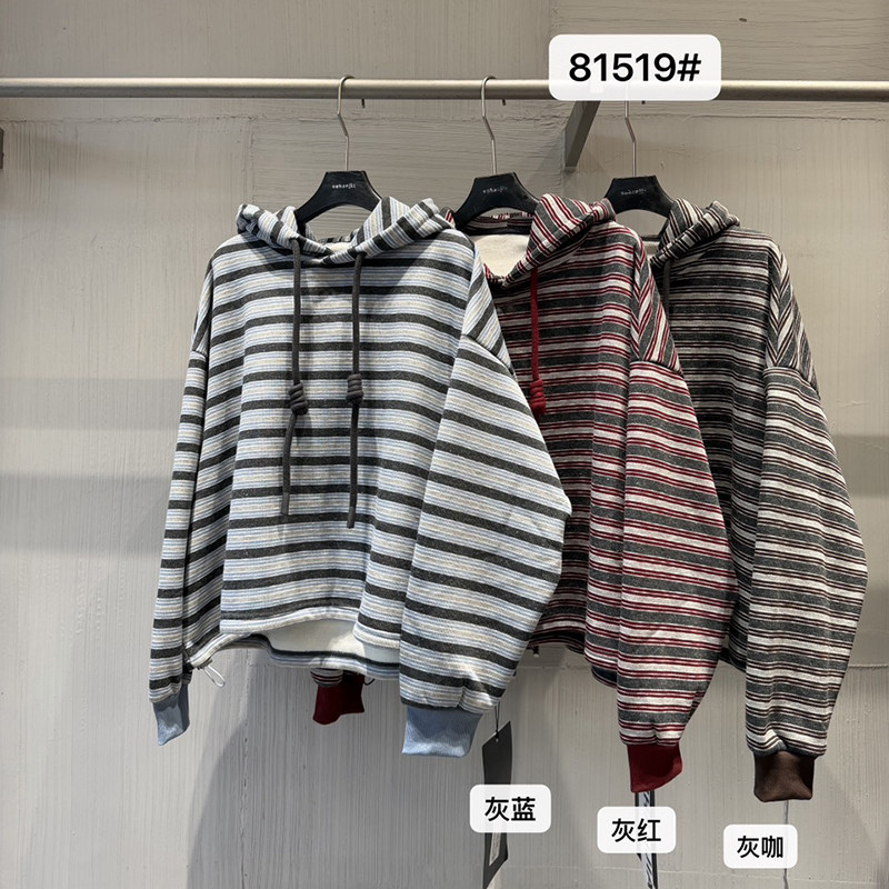 欧韩伽81519韩版条纹连帽卫衣女宽松百搭时尚上衣2026冬季新款潮
