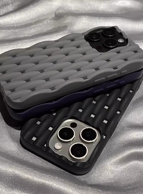 夏季新款镂空散热透气洞洞原灰色适用iPhone16pro手机壳苹果15promax保护套软壳14PM全包13/12pro防摔硅胶潮