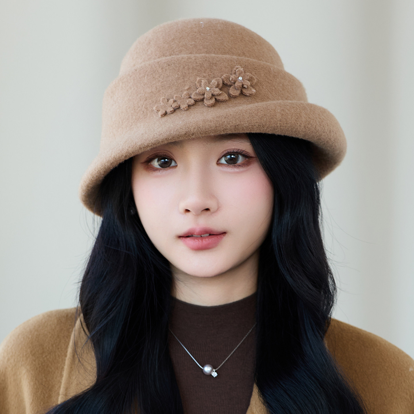 秋季新款毛呢花朵显脸小渔夫帽
