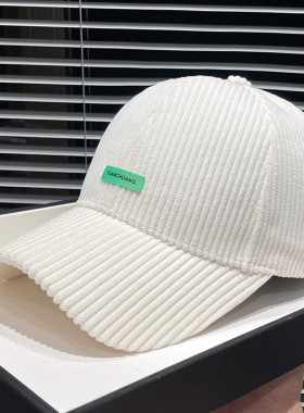 ins白色灯芯绒棒球帽子女2026春秋季网红潮牌时尚百搭保暖鸭舌帽