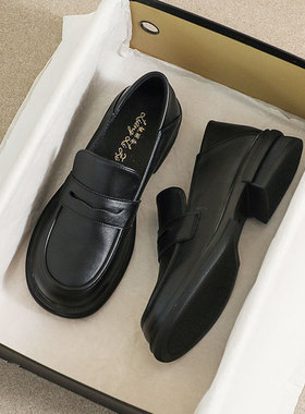 黑色小皮鞋女春秋2026新款真皮通勤乐福鞋英伦风平底单鞋大码女鞋