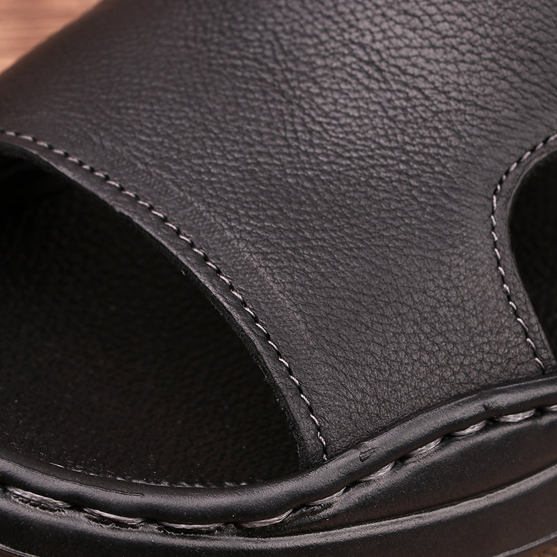 NEW MENS SANDALS MENS OUTDOOR WEAR LEATHER TO WORK BEACH SHOES CASUAL SANDALS MENS SLIPPERS SUMMER DUAL-PURPOSE DRIVING