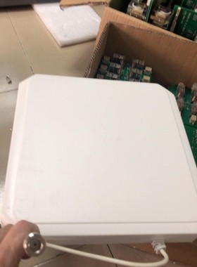 laird S9028PCR，S9028PCL美国莱尔德。百