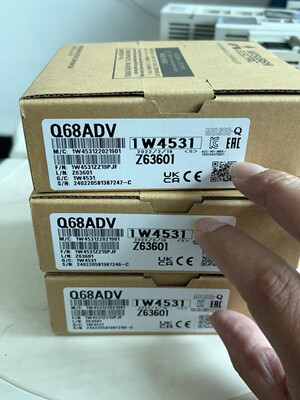 三菱Q系列PLC 模块Q68ADV全新原包装，日本进口，20