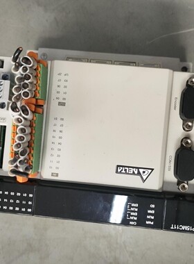 台达PLC  DVP15MC11T--06 成色漂亮 功能包