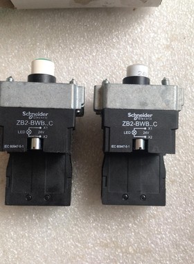 全新原装施耐德按钮ZB2BWB31C有1个ZB2BWB11C