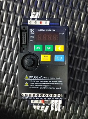 欧姆龙 3G3TC-Ab004  220V 2.5A