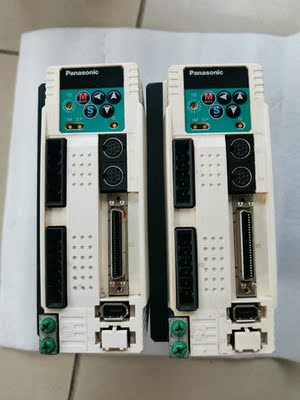 拆机松下伺服驱动器MCDDT3520003。成色如图。已带电