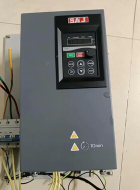 三晶变频器VM1000-4T011GB/015PB  11k