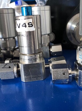 世伟洛克原装拆机件隔膜阀6LVV-DPFR4-P-C数量3个