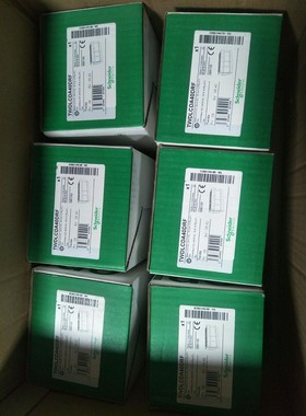 施耐德TWDLCDA40DRF 控制器，现货几台，有需要的联