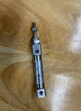 SMC气缸平稳型二手拆机成色很好CDJ2YB10-15Z-B