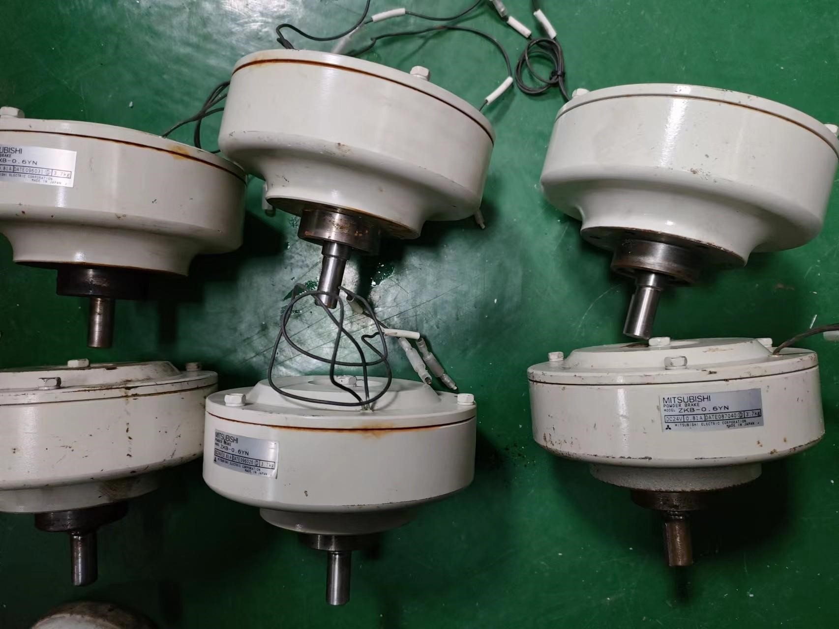 拆机三菱磁粉离合器6个   型号  ZKB-0.6YN