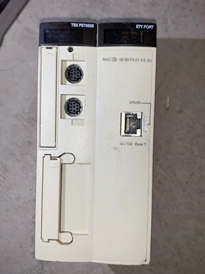 TSXP572623 施耐德PLC模块 二手正品 实物拍照