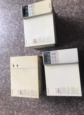 三菱FR044A-3.7K拆机变频器，成色如图实拍，上盖略有