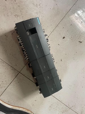 和利时plc一组 和利时LE5109L，和利时LE5211卖