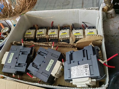 拆机施耐德交流接触器LC1D40A