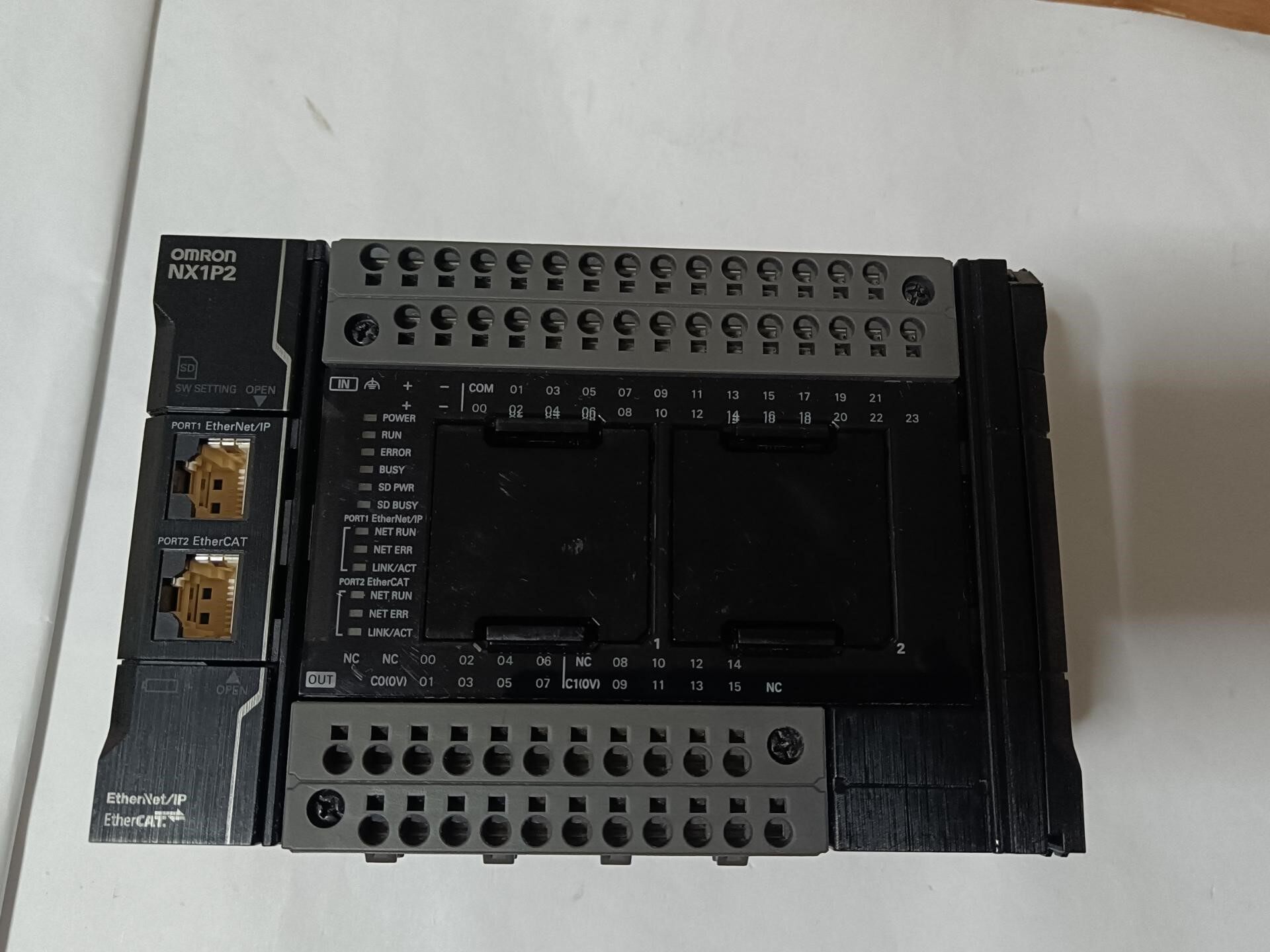 欧姆龙PLC 原装正品NX1P2-1040DT