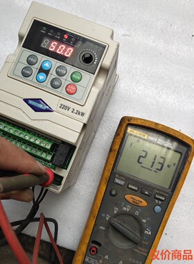 维盾变频器2.2KW，VFD6800B-G2R2/T2，实物