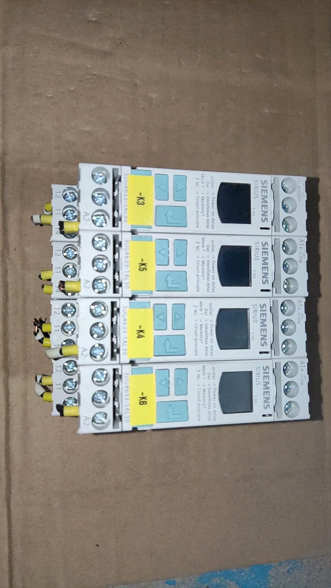 3UG4633-1AL30西门子单相电压检测继电器（九成新）