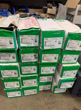 全新施耐德OSMART微型断路器C65N，2P 10A，16