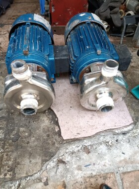 耐腐蚀铸件不锈钢离心水泵250w380v扬程8米，剩一台