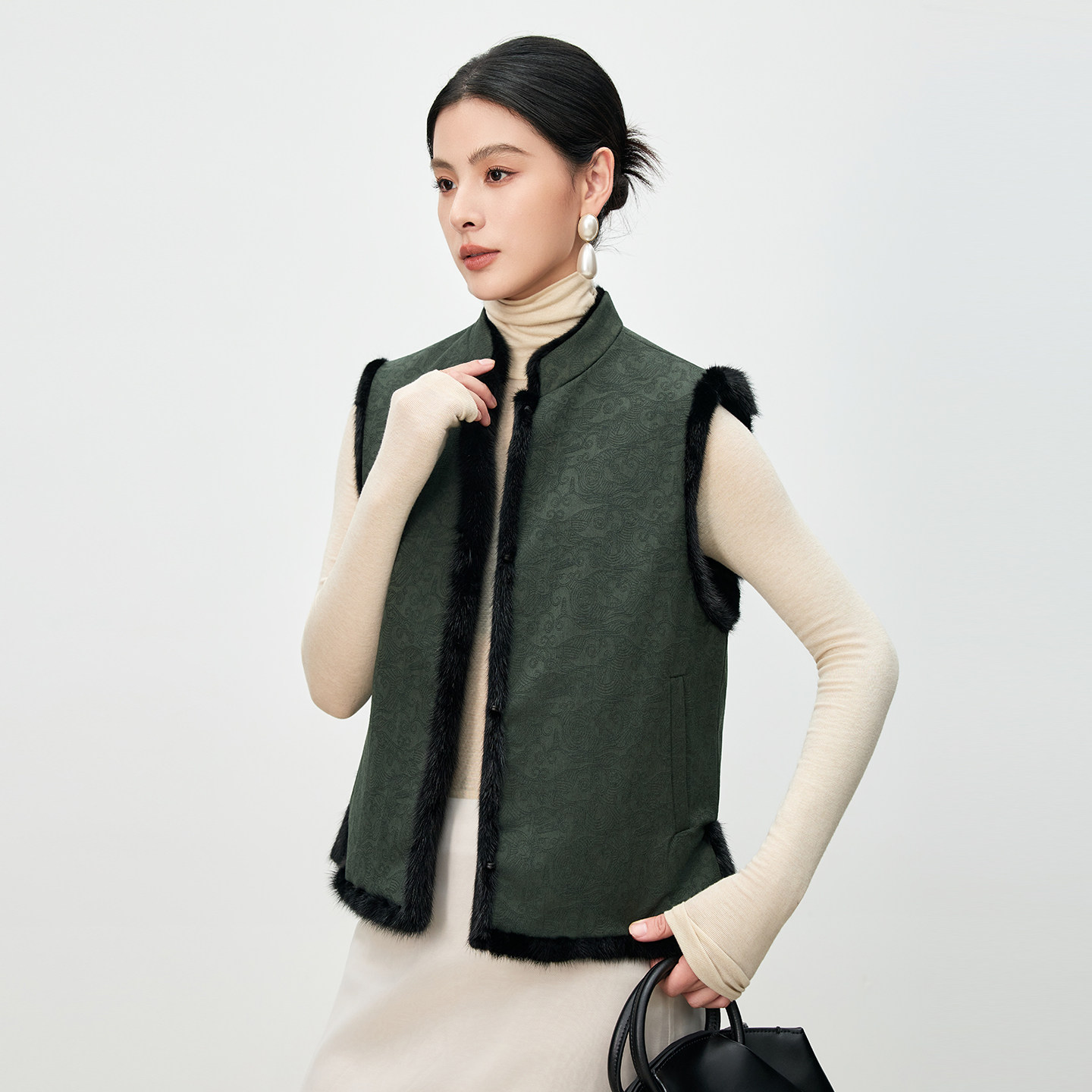 海宁2025冬新款百搭进口拼貂水貂皮马甲背心年轻款皮草外套女双面